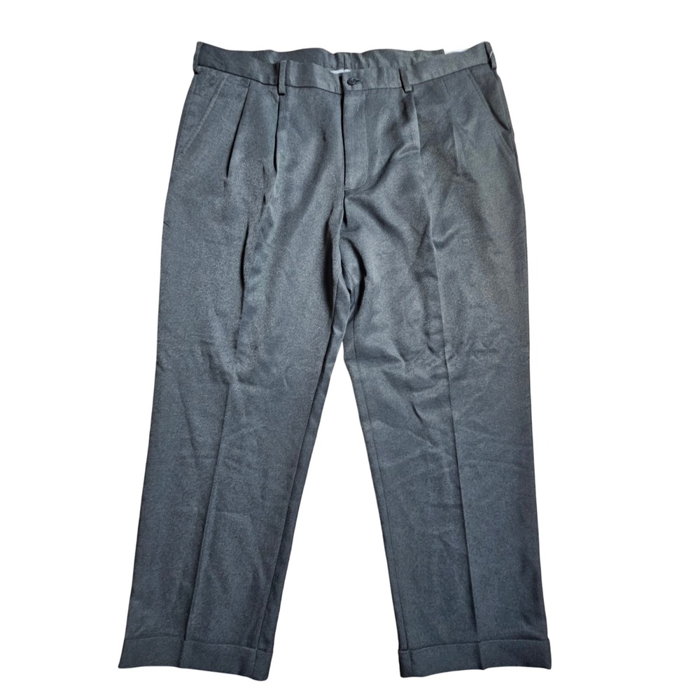 Van Heusen Traveler Pleated Cuffed Dress Pants 42x30 Non Iron Old Money NWT